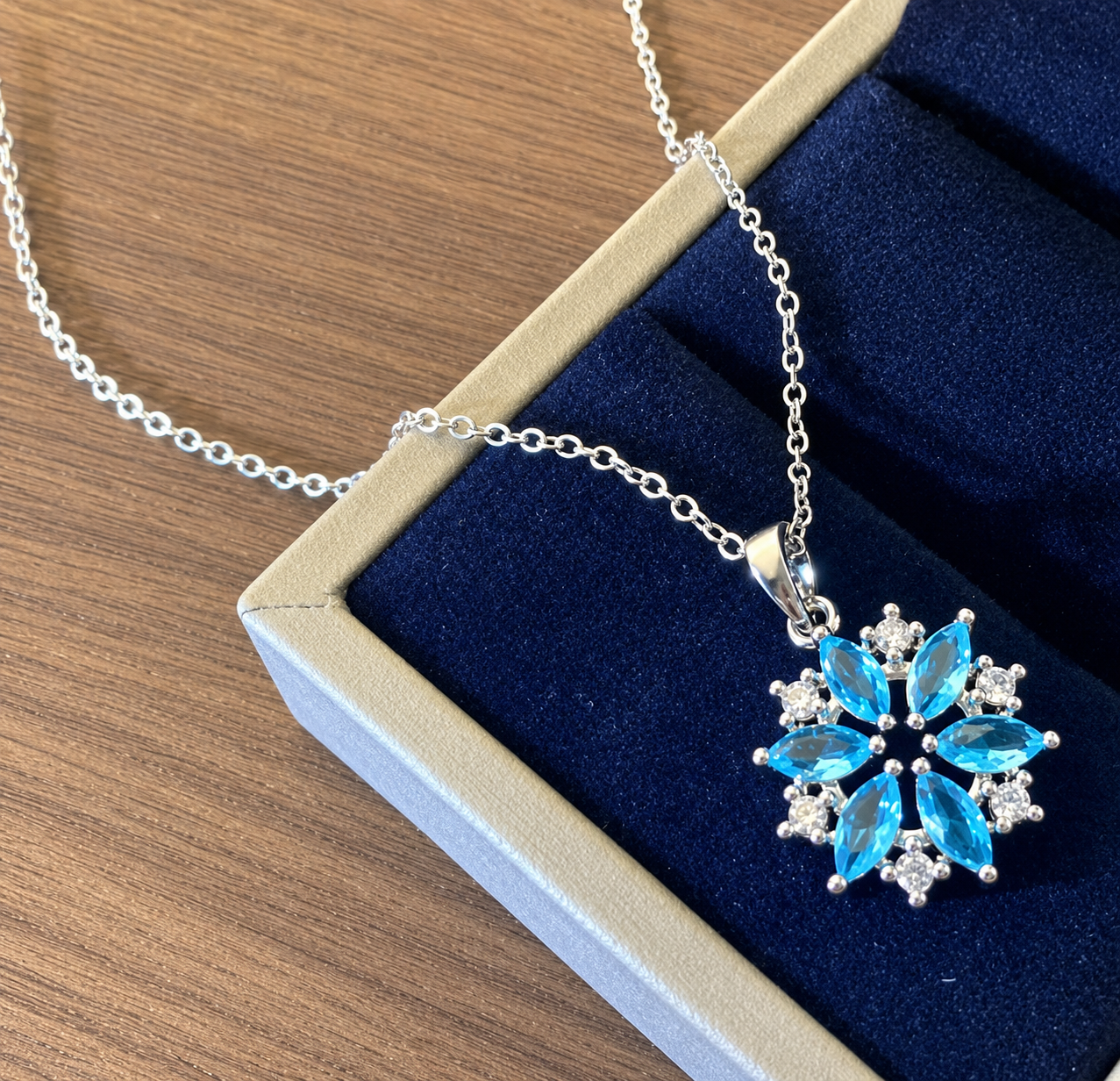 Frozen Love Gift Set